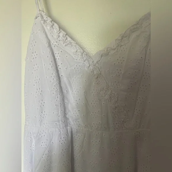 Altar’d State White Eyelet Sundress NWT - Picture 2 of 4
